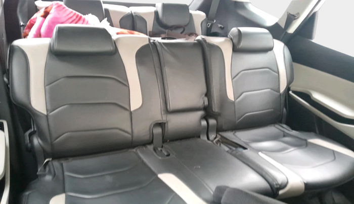 2025 KIA CARENS Premium (O) 1.5 Diesel MT 7 STR, Diesel, Manual, 39,456 km, interior