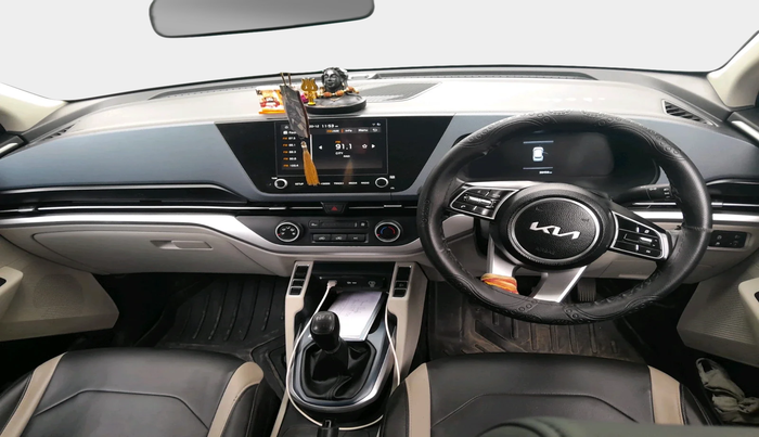 2025 KIA CARENS Premium (O) 1.5 Diesel MT 7 STR, Diesel, Manual, 39,456 km, interior