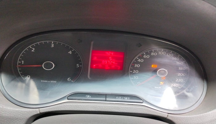 2013 Volkswagen Vento HIGHLINE DIESEL 1.6, Diesel, Manual, 89,724 km, interior