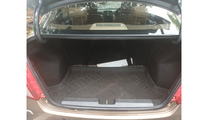 2018 Maruti Dzire VDI, Diesel, Manual, 1,28,340 km, exterior