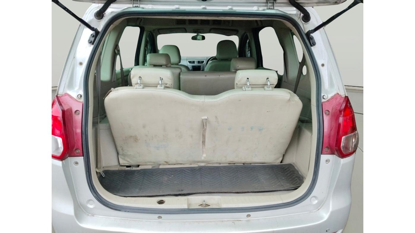 2012 Maruti Ertiga ZDI, Diesel, Manual, 2,20,890 km, exterior