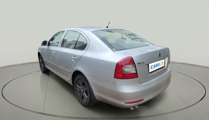 2011 Skoda Laura AMBIENTE 2.0 TDI CR MT, Diesel, Manual, 1,32,506 km, exterior