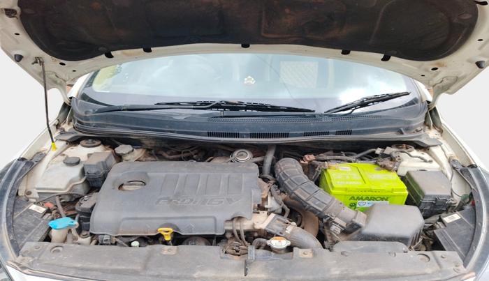 2013 Hyundai Verna FLUIDIC 1.6 CRDI SX, Diesel, Manual, 89,256 km, exterior
