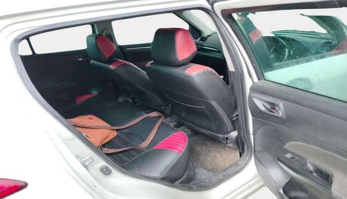 2015 Maruti Swift VDI ABS, Diesel, Manual, 1,43,706 km, interior