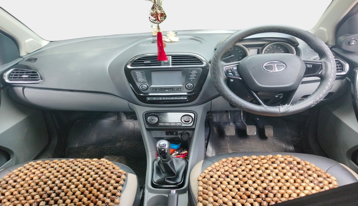 2017 Tata Tiago XZ PETROL, Petrol, Manual, 75,383 km, interior