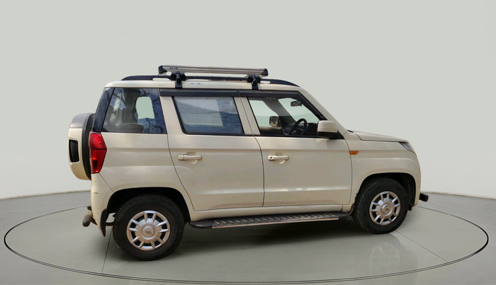 2017 Mahindra TUV300 T6 PLUS, Diesel, Manual, 57,580 km, exterior