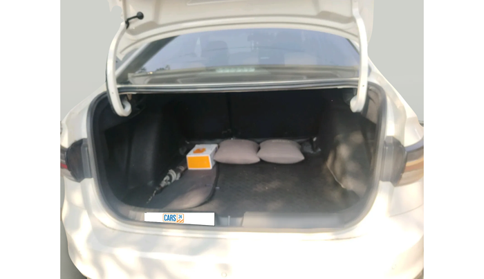 2024 Volkswagen VIRTUS HIGHLINE TSI 1.0 AT, Petrol, Automatic, 41,915 km, exterior