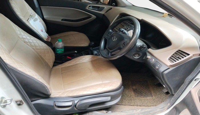 2015 Hyundai Elite i20 SPORTZ 1.2, Petrol, Manual, 1,25,635 km, interior