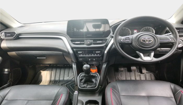 2023 Toyota URBAN CRUISER HYRYDER E NEO DRIVE, Petrol, Manual, 21,491 km, interior