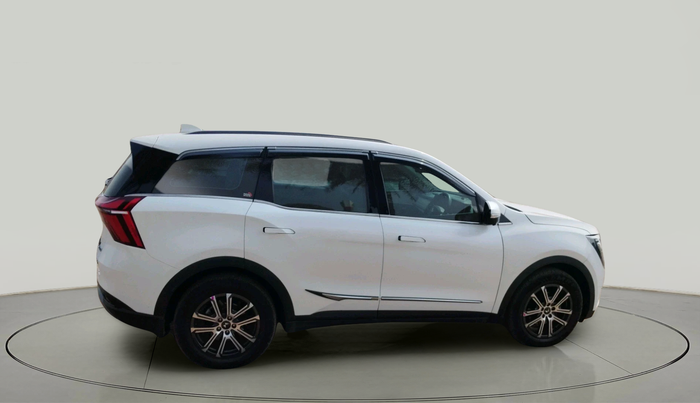 2023 Mahindra XUV700 AX 7 LUXURY D AT 7 STR, Diesel, Automatic, 58,750 km, exterior