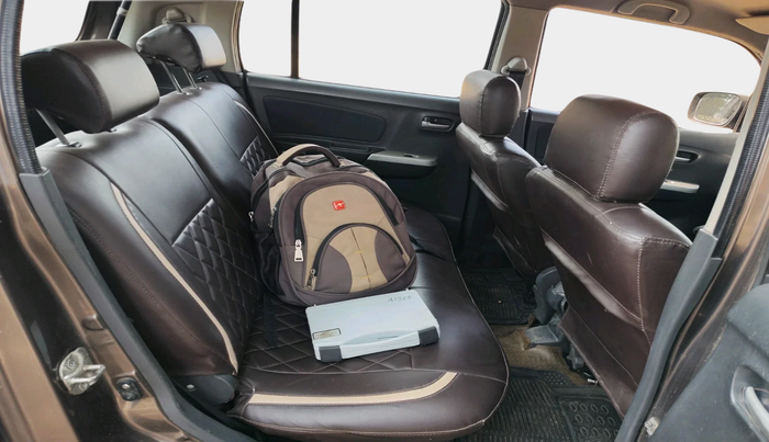 2011 Maruti Wagon R 1.0 VXI, Petrol, Manual, 82,283 km, interior