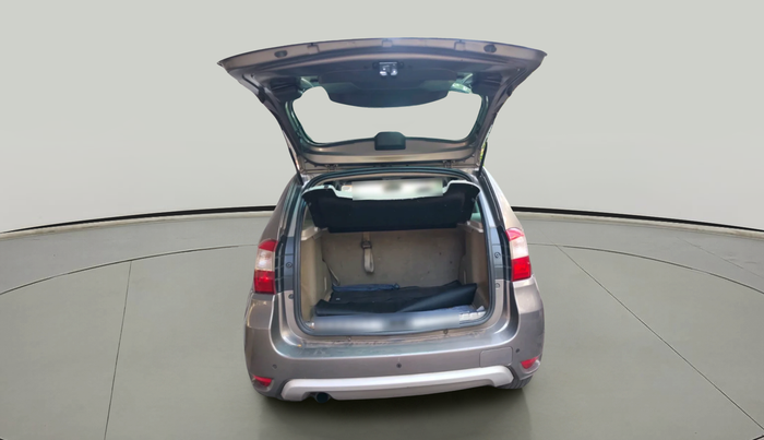 2013 Nissan Terrano XV D THP 110 PS, Diesel, Manual, 1,91,703 km, exterior