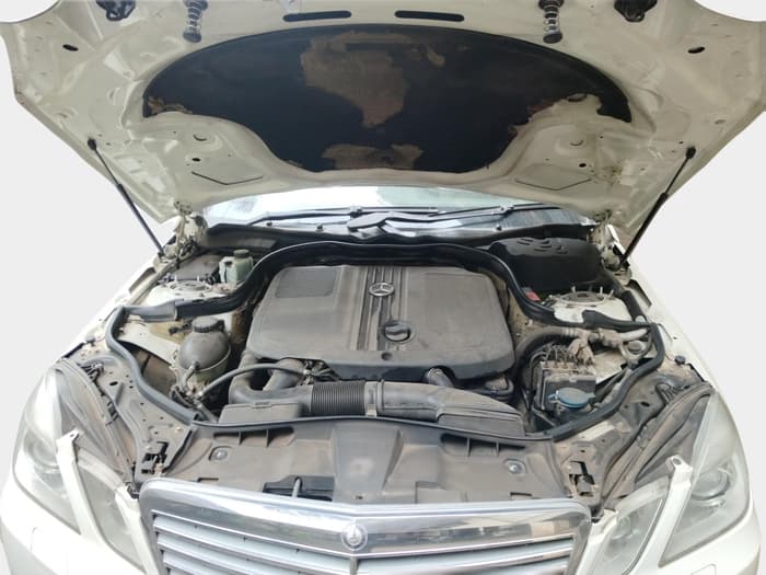 2011 Mercedes Benz E Class E 220 CDI ELEGANCE, Diesel, Automatic, 1,52,000 km, exterior