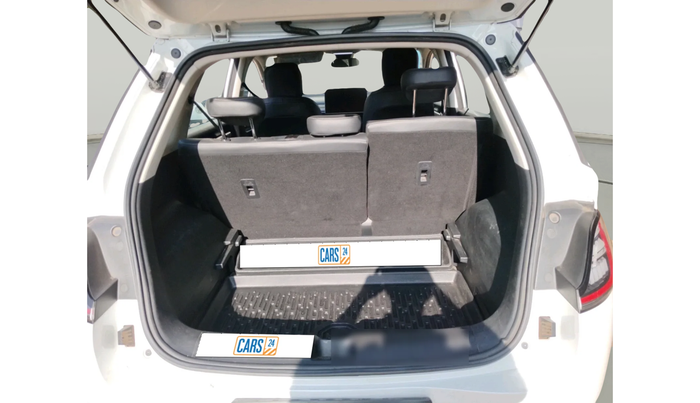 2024 MG Windsor EV Exclusive, Electric, Automatic, 18,985 km, exterior