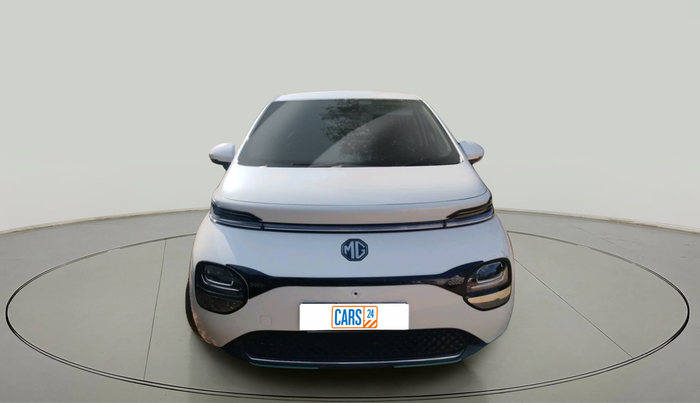 2024 MG Windsor EV Exclusive, Electric, Automatic, 18,985 km, exterior