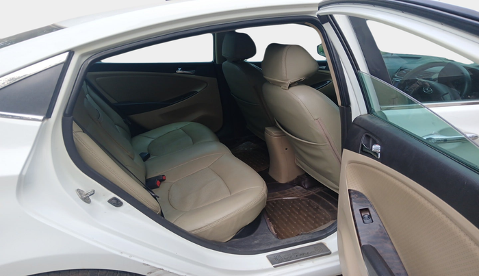2012 Hyundai Verna FLUIDIC 1.6 CRDI SX OPT, Diesel, Manual, 1,48,604 km, interior
