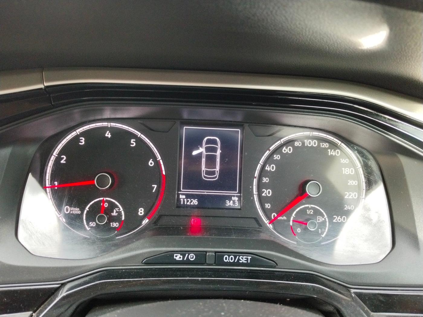 2024 Volkswagen VIRTUS HIGHLINE TSI 1.0 MT, Petrol, Manual, 11,226 km, interior