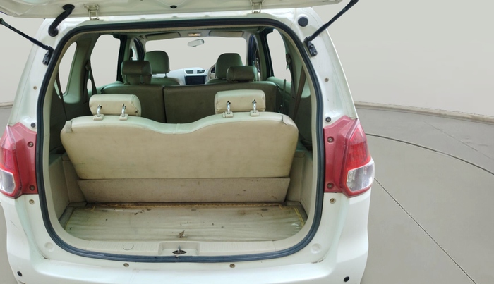 2013 Maruti Ertiga VDI, Diesel, Manual, 1,95,000 km, exterior