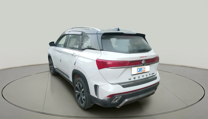 2025 MG HECTOR PLUS SHARP PRO 1.5 PETROL TURBO CVT 7 STR, Petrol, Automatic, 18,370 km, exterior