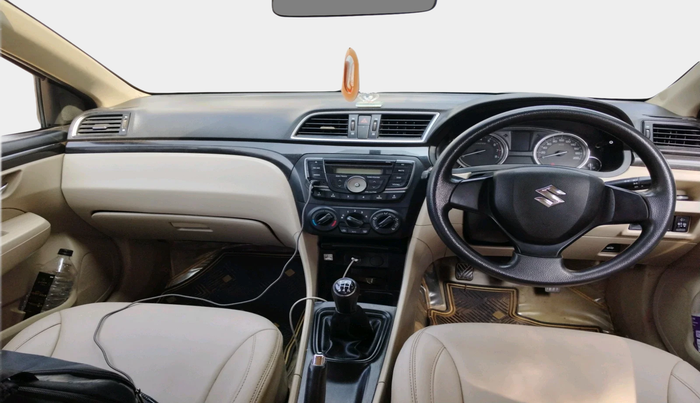 2015 Maruti Ciaz VXI, Petrol, Manual, 1,49,569 km, interior