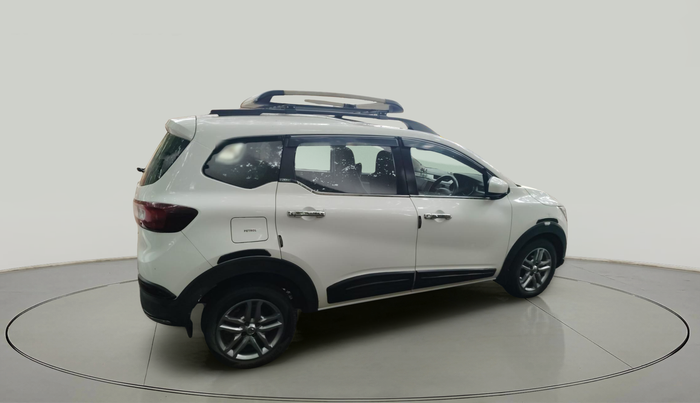 2021 Renault TRIBER RXZ, Petrol, Manual, 46,123 km, exterior