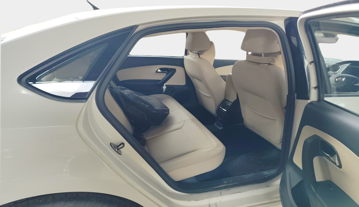 2018 Skoda Rapid STYLE 1.5 TDI AT, Diesel, Automatic, 68,987 km, interior