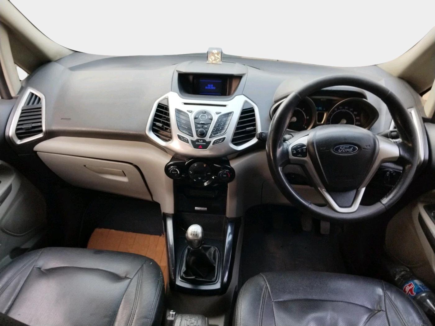2014 Ford Ecosport TITANIUM 1.5L DIESEL, Diesel, Manual, 3,50,000 km, interior