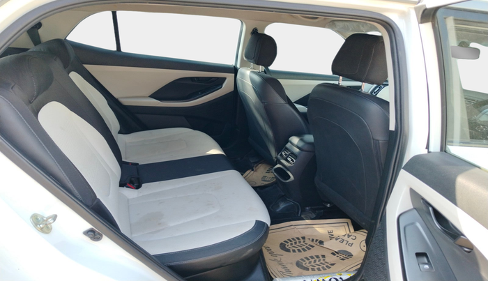 2022 Hyundai Creta E 1.5 PETROL, Petrol, Manual, 37,236 km, interior