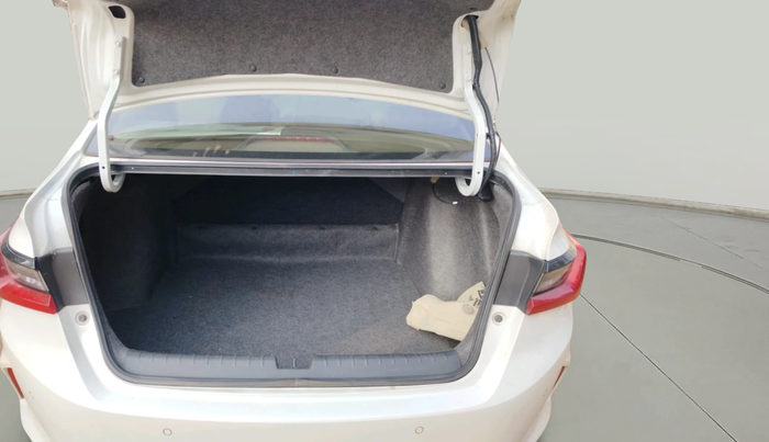 2023 Honda City 1.5L I-VTEC ZX, Petrol, Manual, 28,486 km, exterior