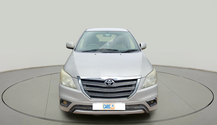 2013 Toyota Innova 2.5 GX 8 STR, Diesel, Manual, 2,67,925 km, exterior