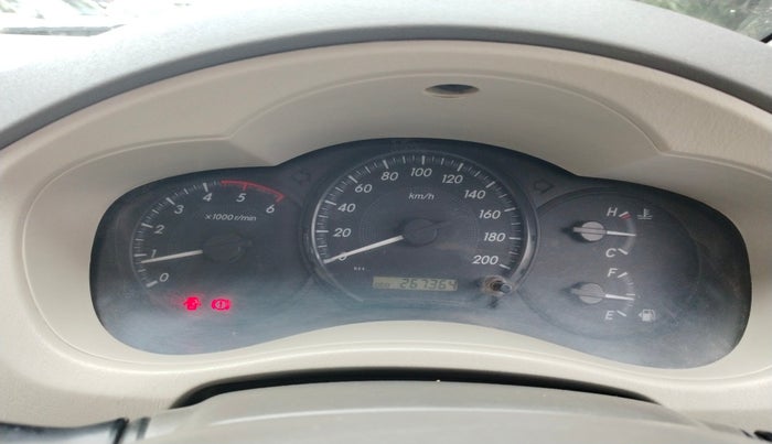 2013 Toyota Innova 2.5 GX 8 STR, Diesel, Manual, 2,67,925 km, interior