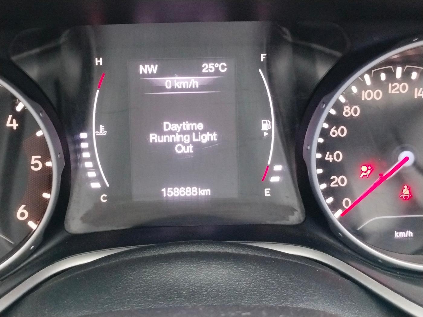 2017 Jeep Compass LONGITUDE (O) 2.0 DIESEL, Diesel, Manual, 1,58,688 km, interior