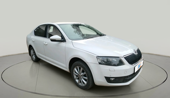 2015 Skoda Octavia ELEGANCE 2.0 TDI AT, Diesel, Automatic, 1,53,485 km, exterior