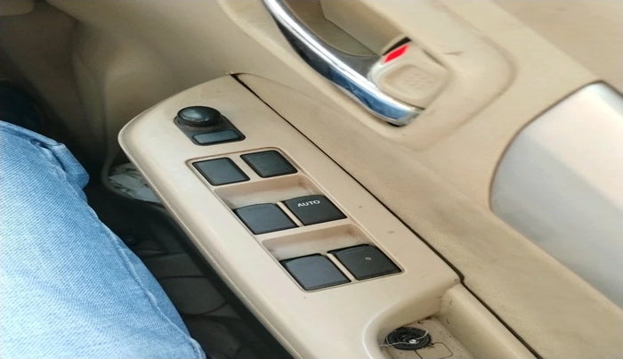 2016 Maruti Ertiga VXI CNG, Petrol, Manual, 98,474 km, interior