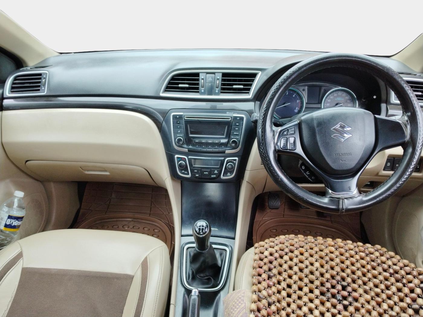2017 Maruti Ciaz DELTA DIESEL 1.3, Diesel, Manual, 1,33,315 km, interior