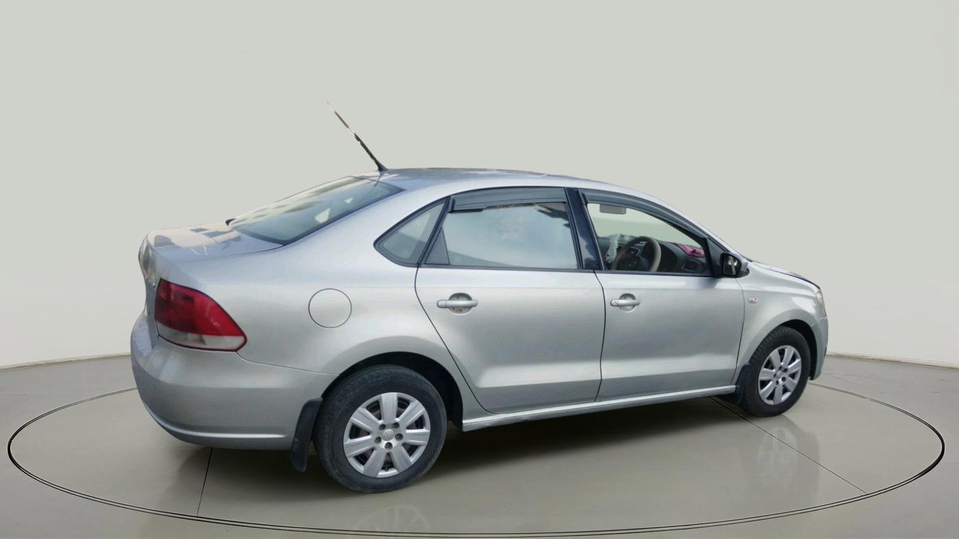 2012 Volkswagen Vento COMFORTLINE 1.6, Petrol, Manual, 94,045 km, exterior