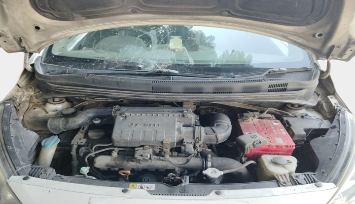 2017 Hyundai Xcent BASE ABS 1.1, Diesel, Manual, 1,64,156 km, exterior