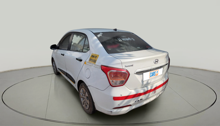 2017 Hyundai Xcent BASE ABS 1.1, Diesel, Manual, 1,64,156 km, exterior