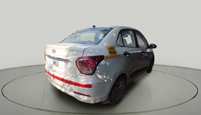 2017 Hyundai Xcent BASE ABS 1.1, Diesel, Manual, 1,64,156 km, exterior