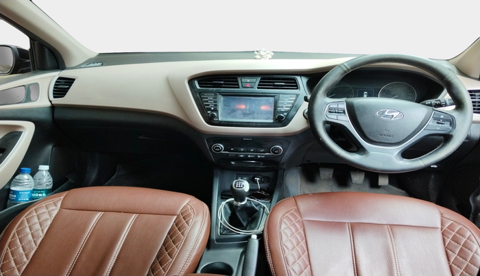 2016 Hyundai Elite i20 ASTA 1.2 (O), Petrol, Manual, 1,44,131 km, interior