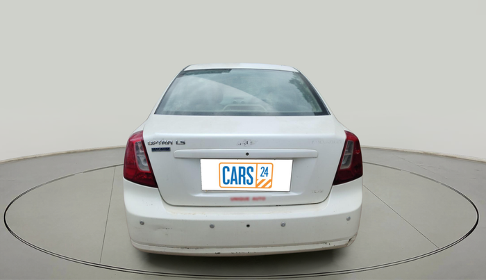 2010 Chevrolet Optra Magnum LS 2.0 TCDI, Diesel, Manual, 1,67,710 km, exterior
