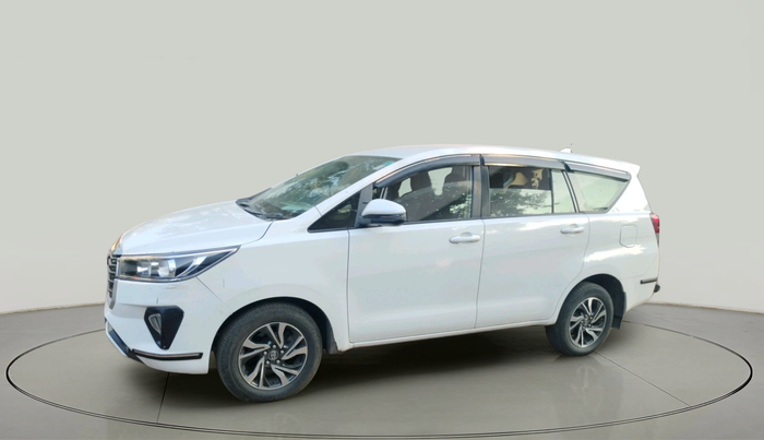 2021 Toyota Innova Crysta 2.4 G 8 STR, Diesel, Manual, 1,37,766 km, exterior