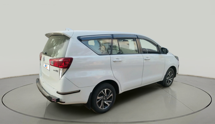 2021 Toyota Innova Crysta 2.4 G 8 STR, Diesel, Manual, 1,37,766 km, exterior