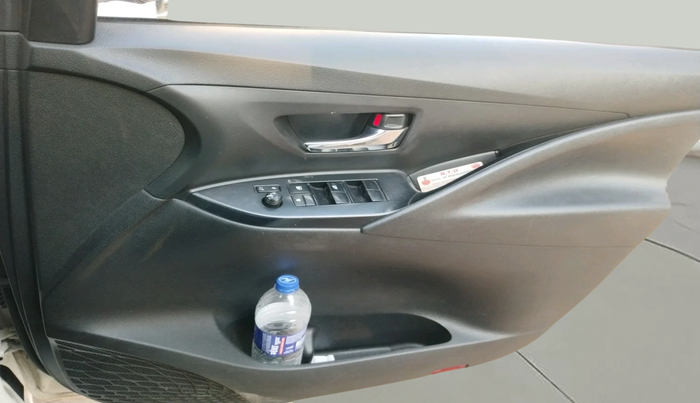 2021 Toyota Innova Crysta 2.4 G 8 STR, Diesel, Manual, 1,37,766 km, interior