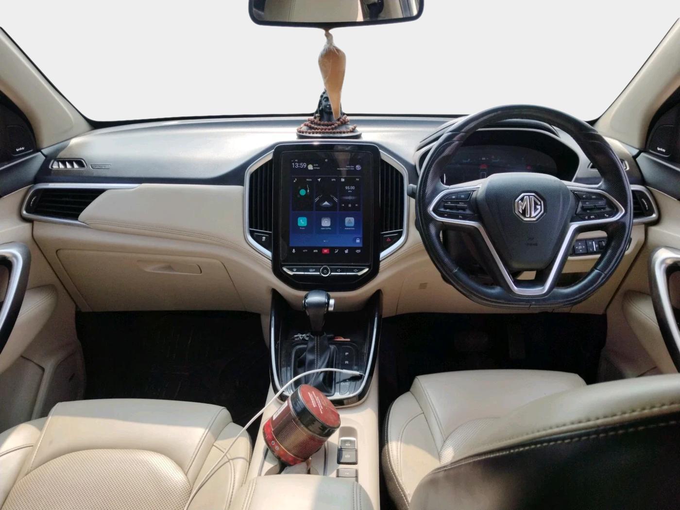 2021 MG HECTOR SHARP 1.5 DCT PETROL, Petrol, Automatic, 1,18,422 km, interior
