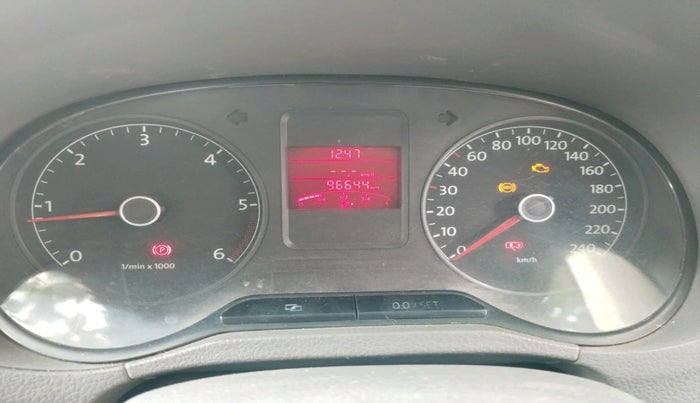 2011 Volkswagen Vento HIGHLINE DIESEL 1.6, Diesel, Manual, 96,644 km, interior