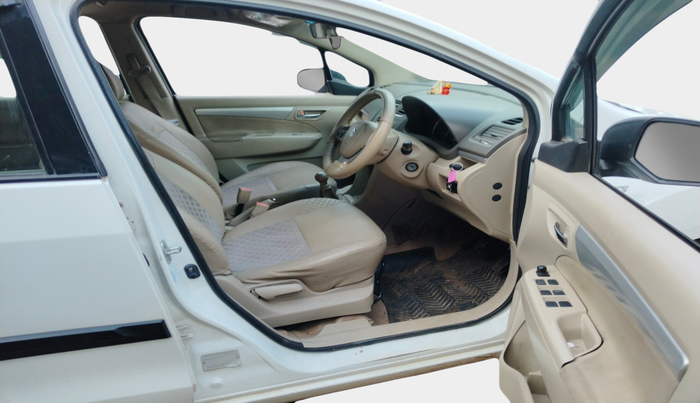 2016 Maruti Ertiga VXI, Petrol, Manual, 99,285 km, interior