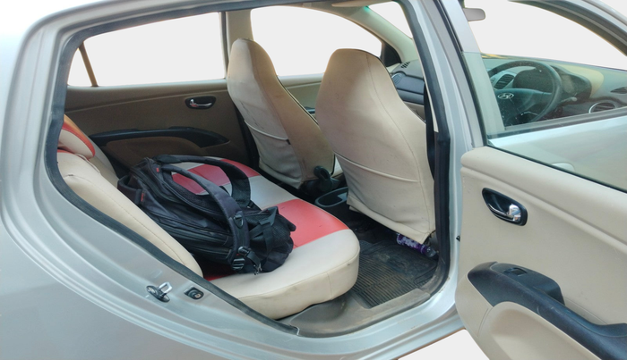 2012 Hyundai i10 SPORTZ 1.2, Petrol, Manual, 1,049 km, interior