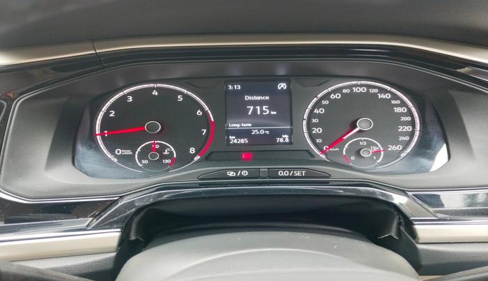 2023 Volkswagen VIRTUS HIGHLINE TSI 1.0 MT, Petrol, Manual, 24,285 km, interior