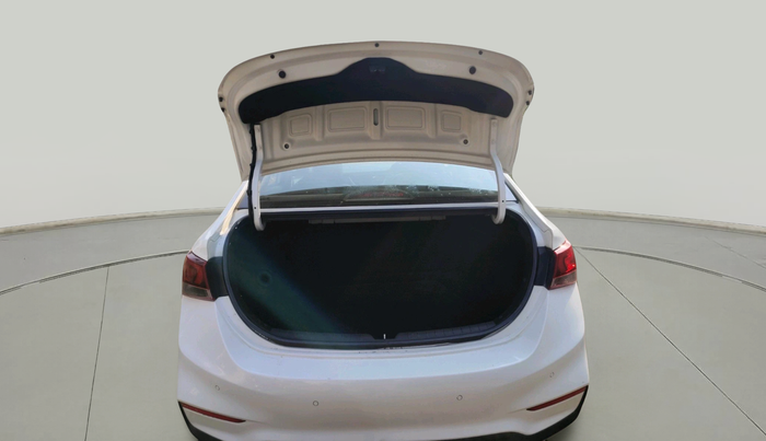 2018 Hyundai Verna 1.6 VTVT SX + AT, Petrol, Automatic, 69,968 km, exterior